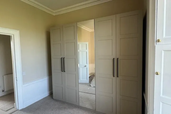 Custom fitted wardrobes built to measure in Falkirk by LJD Home Improvements